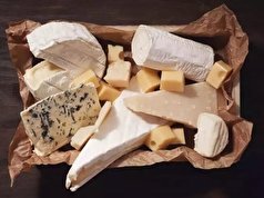 زیاده‌روی در مصرف پنیر چه عوارضی در پی دارد؟