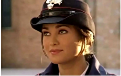 دکوراسیون و منزل شاهانه مانوئلا آرکوری، بازیگر سریال «افسران پلیس»