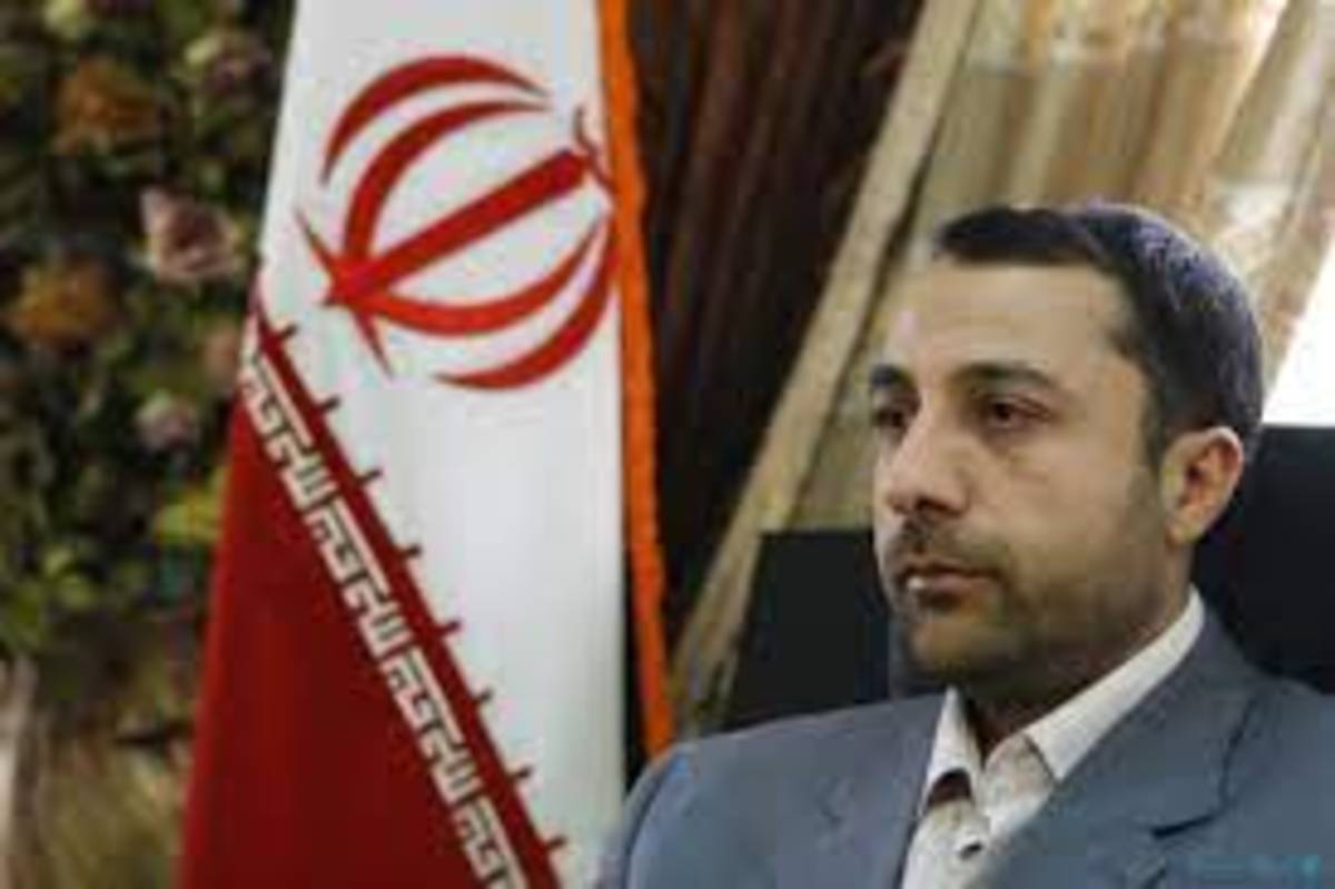 نقش دیپلماسی حاج قاسم با نقش نظامی ایشان برابر بود