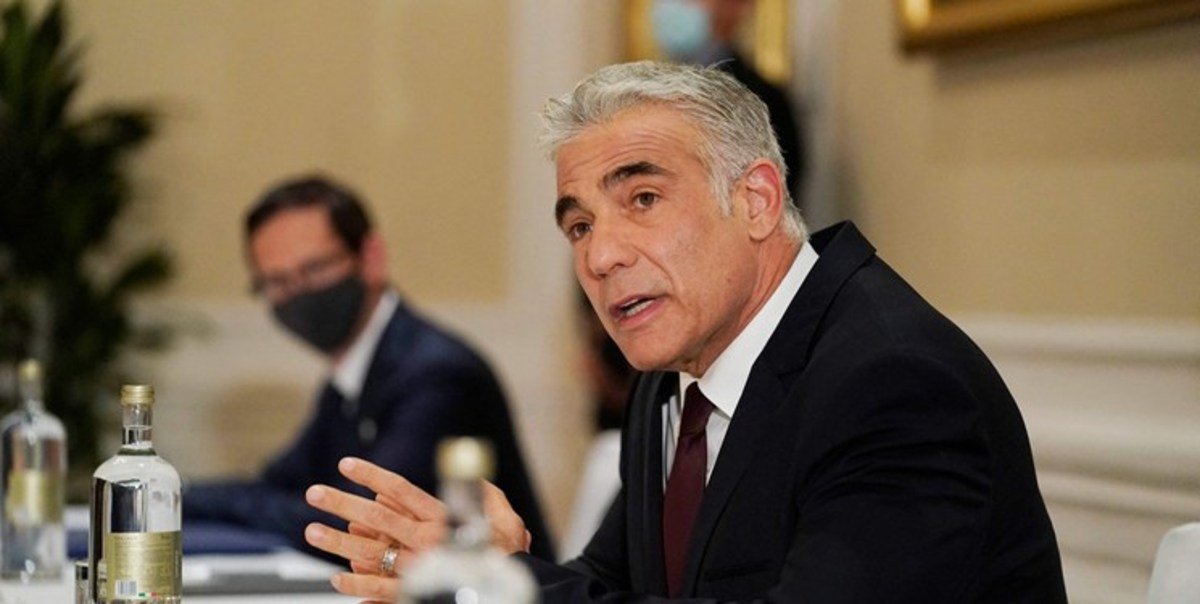 نسخه‌پیچی لاپید برای طرف‌های برجام: با ایران باید از موضع قدرت گفتگو کنید