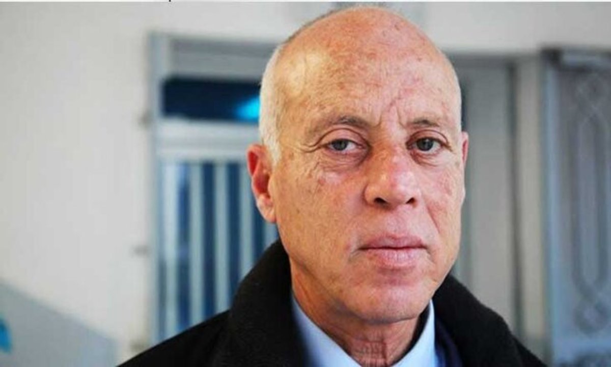 انتقاد اتحادیه مشاغل تونس از طرح قیس سعید برای خروج از بحران‌