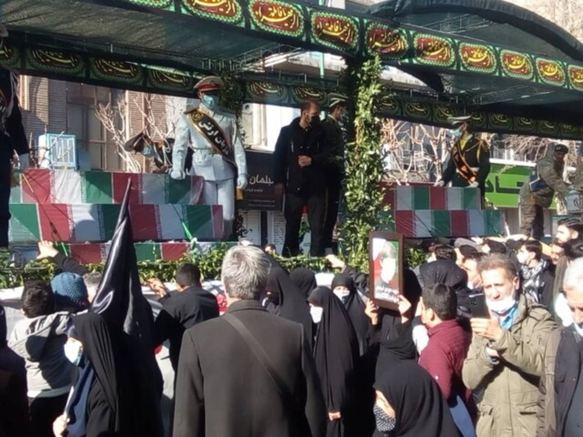 محسنی‌اژه‌ای: آموزه‌های دفاع مقدس راه برون رفت از مشکلات است