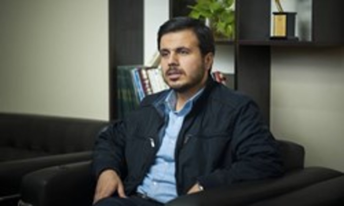 موافق کلیات بودجه: کاهش کسری بودجه و واقعی شدن درآمد نفت، نقطه قوت بودجه ۱۴۰۱ است