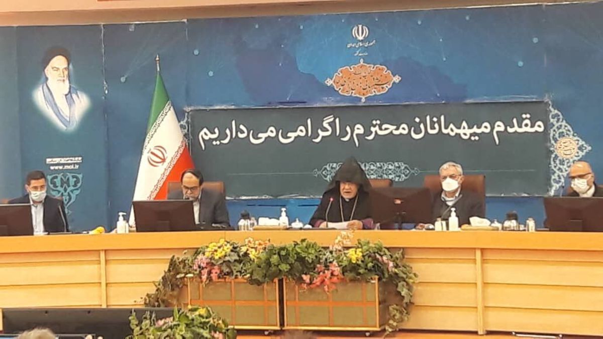 مریم مقدس پل ارتباطی بین ادیان است