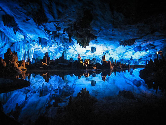 بزرگ‌ترین غار آبی دنیا؛ علی‌صدر همدان