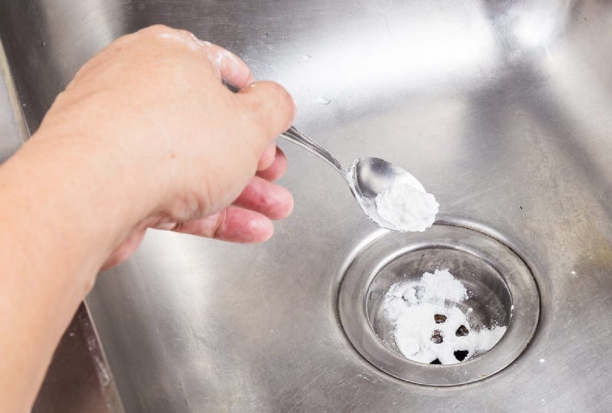 ۴ راهکار برای باز کردن گرفتگی سینک ظرفشویی