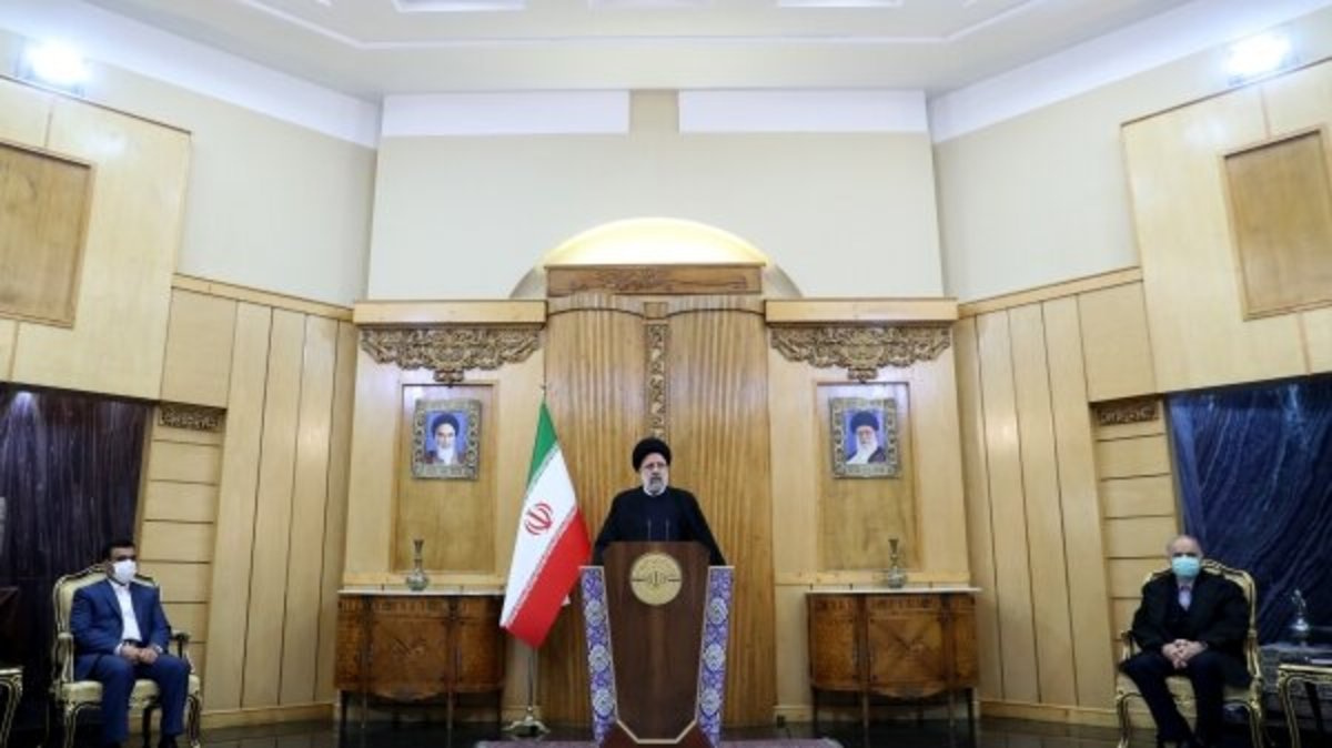تقویت همکاری تهران و مسکو در مجامع سیاسی و اقتصادی منطقه‌ای ضروری است