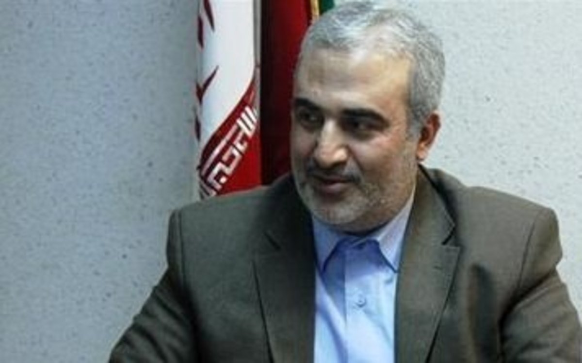 فرزندان برخی مسئولان در کشور‌های دشمن سرمایه گذاری هنگفت می‌کنند