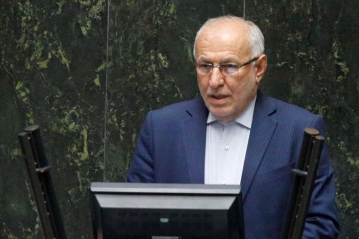 ایزدپناه: وزیر راه به رفع مشکل راه‌های ارتباطی استان خوزستان توجه کند