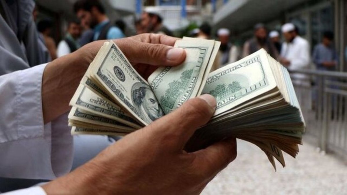 اتاق بازرگانی سرنوشت ارز را تعیین می‌کند؟