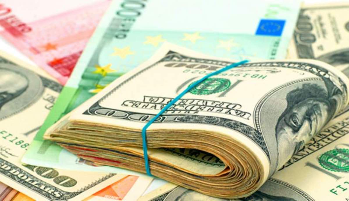 تثبیت نرخ دلار در صرافی‌های بانکی برای ۱۴ روز متوالی