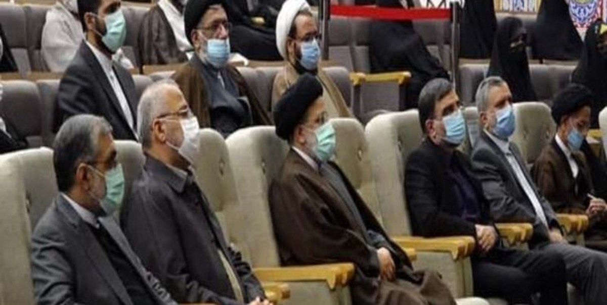دیدار اساتید و طلاب حوزه با آیت‌الله رئیسی