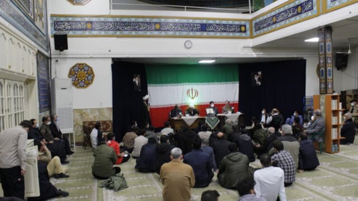 بازدید هیاتی از نمایندگان تهران از منطقه ۲ پایتخت