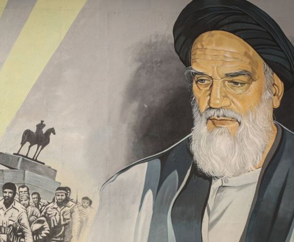 انقلاب اسلامی مرهون شهدایی که هیمنه طاغوت را در هم شکستند