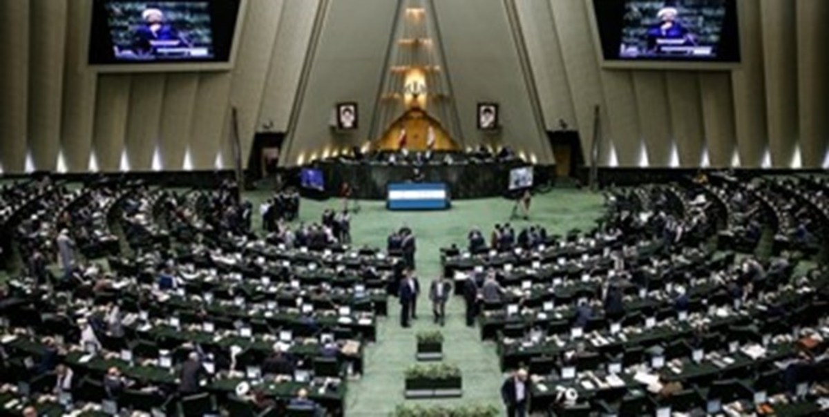 سخنگوی هیأت رئیسه مجلس: جلسات بررسی لایحه بودجه با رعایت پروتکل‌های بهداشتی برگزار می‌شود