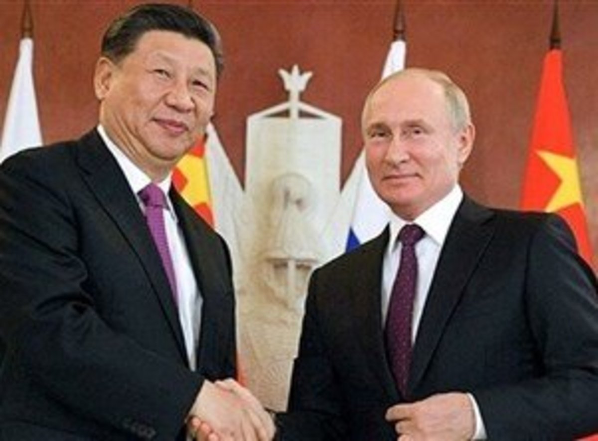 جوزپ بورل: بیانیه رهبران روسیه و چین می‌تواند اساس ائتلاف قدرتمند آن‌ها باشد