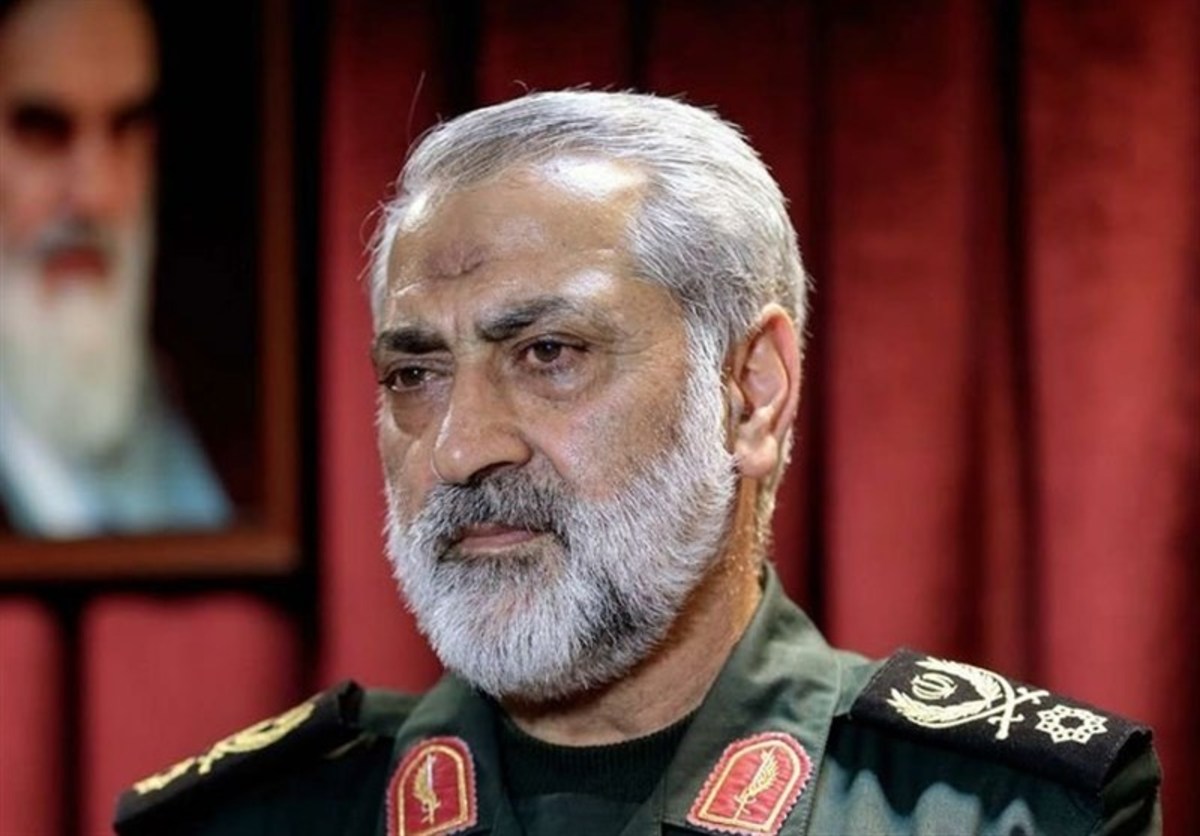 سردار شکارچی:دشمنان برای براندازی انقلاب اسلامی بسیج شده‌اند