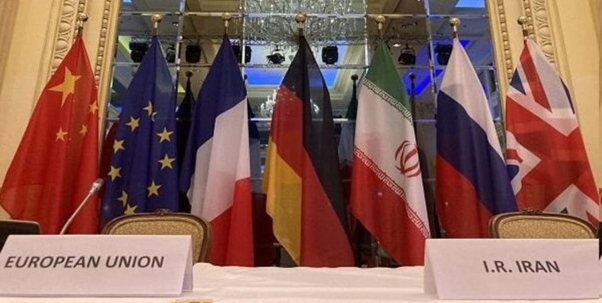 دیپلمات ایرانی: این طرف غربی است که بایداعتماد مردم ایران را جلب کند