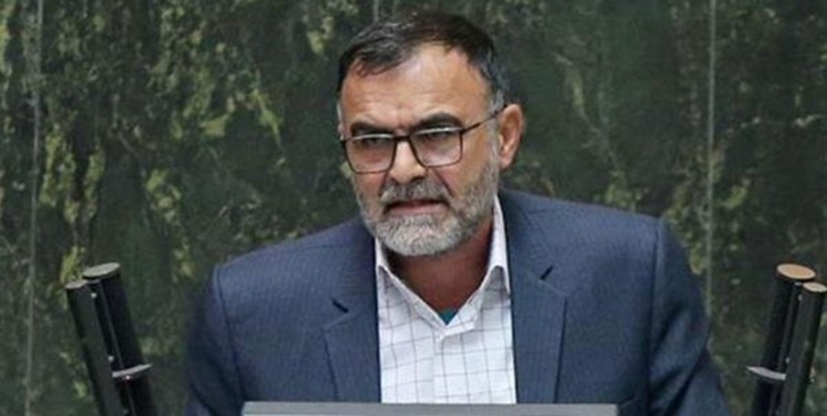 سپاه نشان داده در مبارزه با فساد با هیچ کسی تعارف ندارد