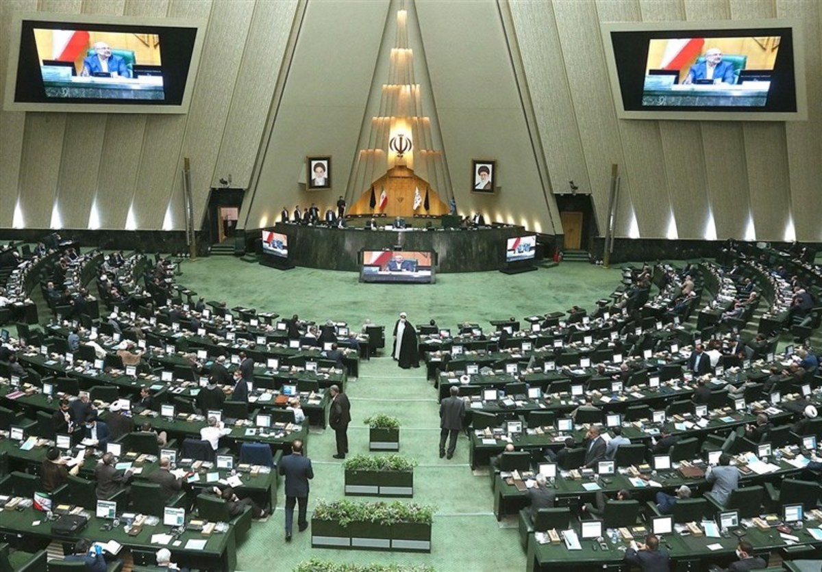 تذکر ۲ نماینده مجلس درباره اظهارات اخیر رئیس اتاق بازرگانی