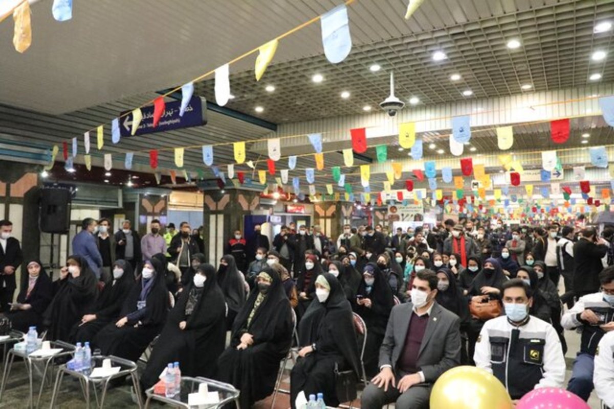 رونمایی از واگن‌های جدید مترو مخصوص بانوان و کودکان