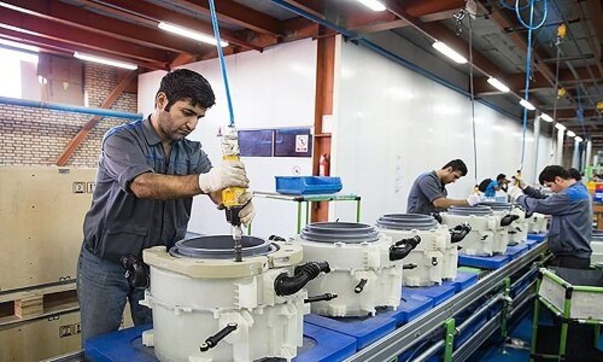 بیش از ۱۰۰۰ بنگاه به چرخه تولید برگشتند