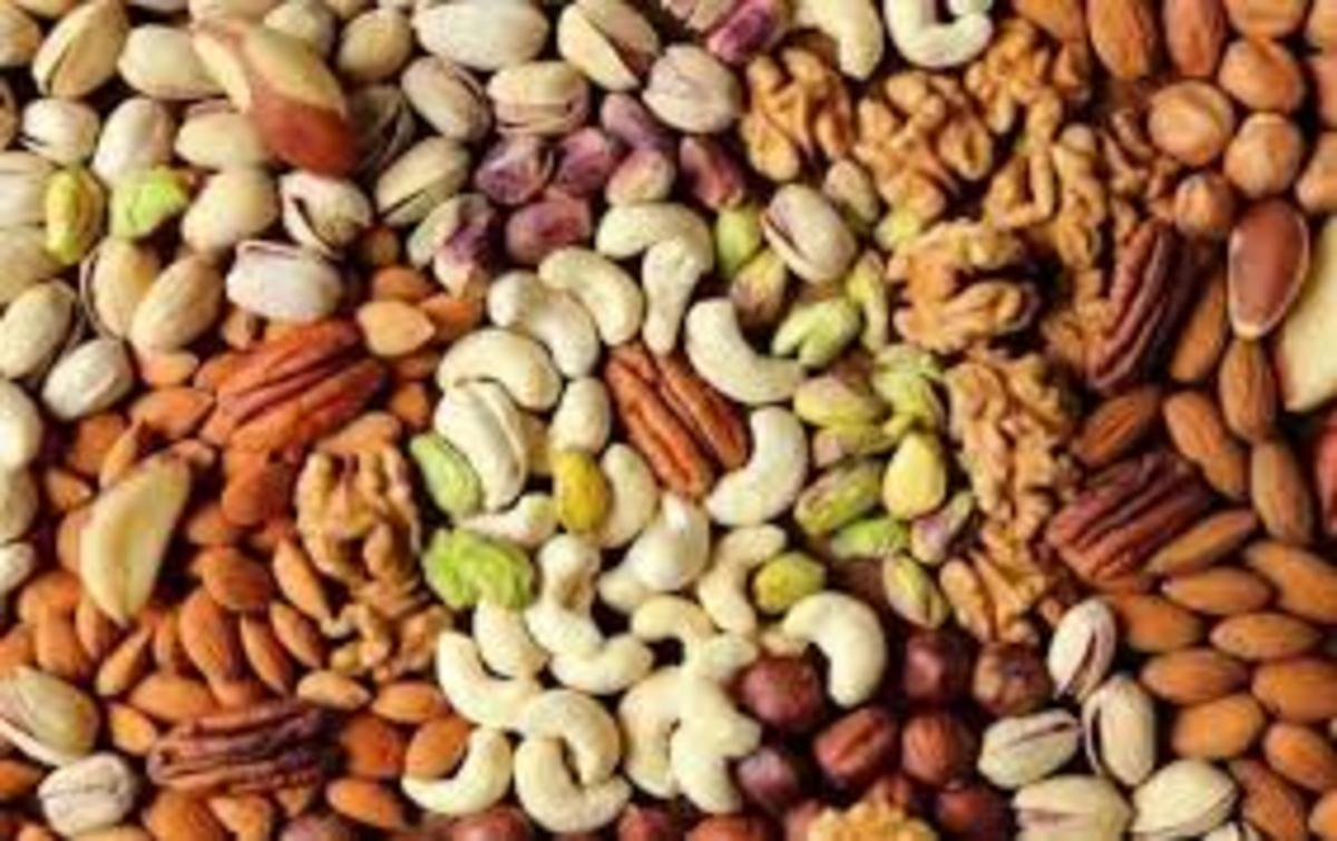 خشکسالی تولید آجیل و خشکبار را نصف کرد
