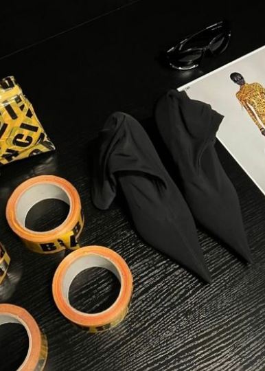 لباس چسبی کیم لباس چسبی کیم