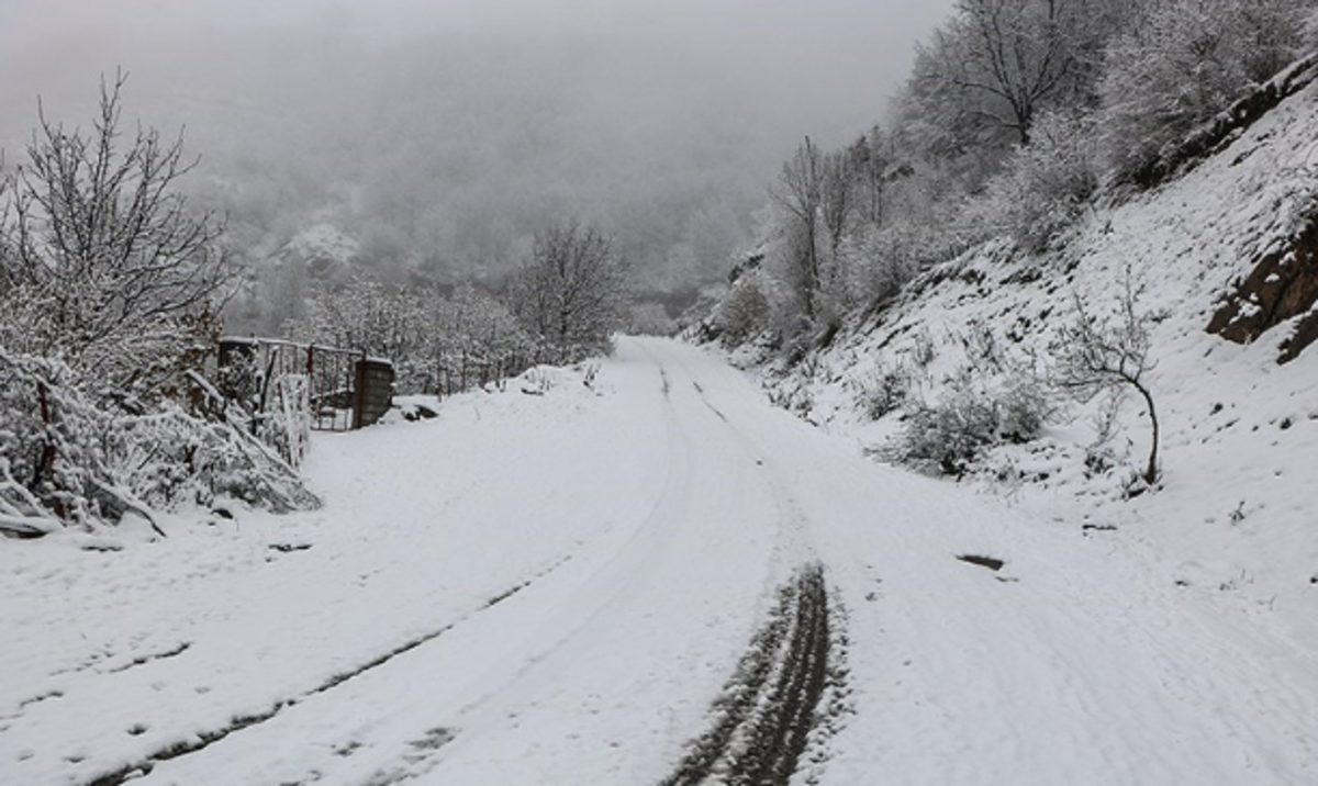 هواشناسی ایران ۱۴۰۰/۱۲/۱۷؛ سامانه بارشی جدید فردا وارد ایران می‌شود/ جزئیات بارش برف و باران در استان‌های کشور