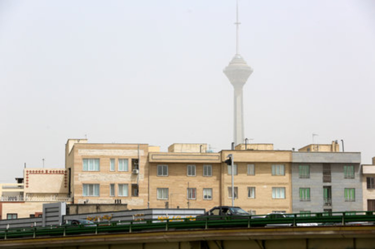 بارش باران و احتمالا تگرگ، در راه تهران