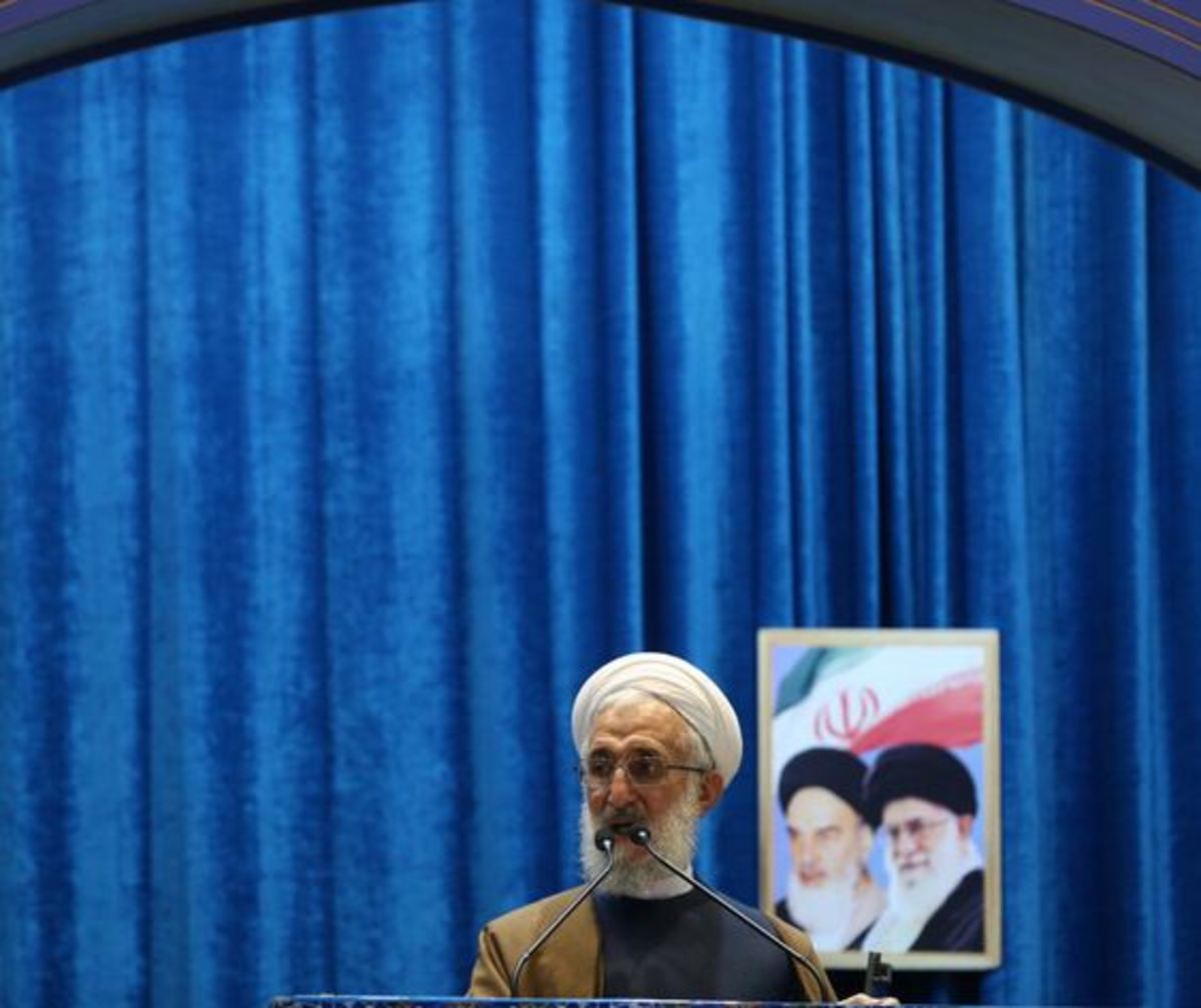 امام جمعه موقت تهران: توسعه و پیشرفت بدون امنیت کارآیی ندارد
