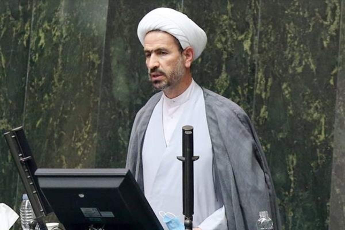 فلاحی: دولت در ساماندهی ارز ترجیحی و توجه به معیشت مردم مرّ قانون را رعایت کند