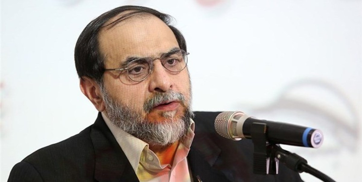 برخی وقتی گرسنه‌اند عدالت خواهند و اگر سیر باشند آزادی‌خواه می‌شوند