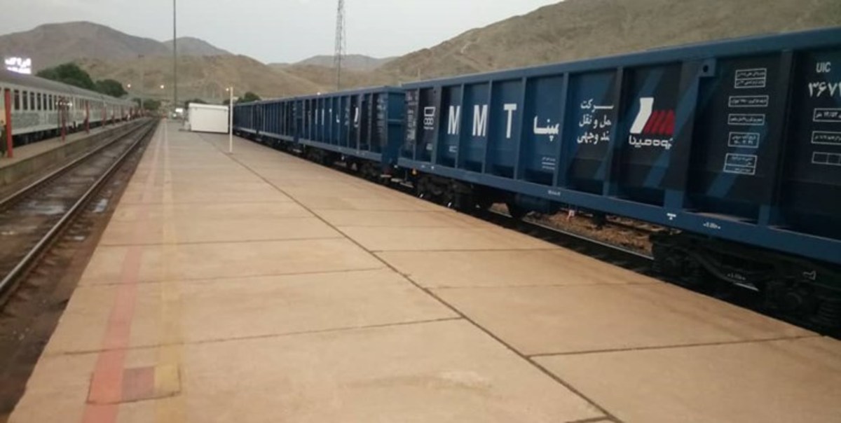 ۴۷۰ دستگاه انواع ناوگان ریلی تولید داخل به بهره‌برداری رسید