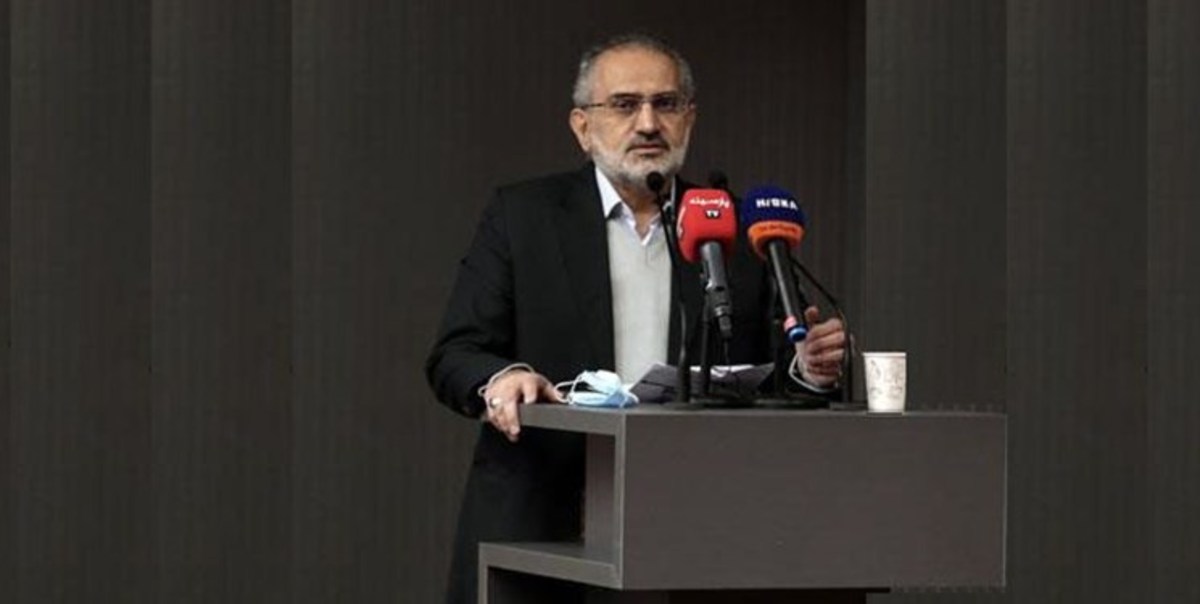 معاون پارلمانی رئیس‌جمهور: درباره تغییر ساعت اختیار به دولت داده شده است