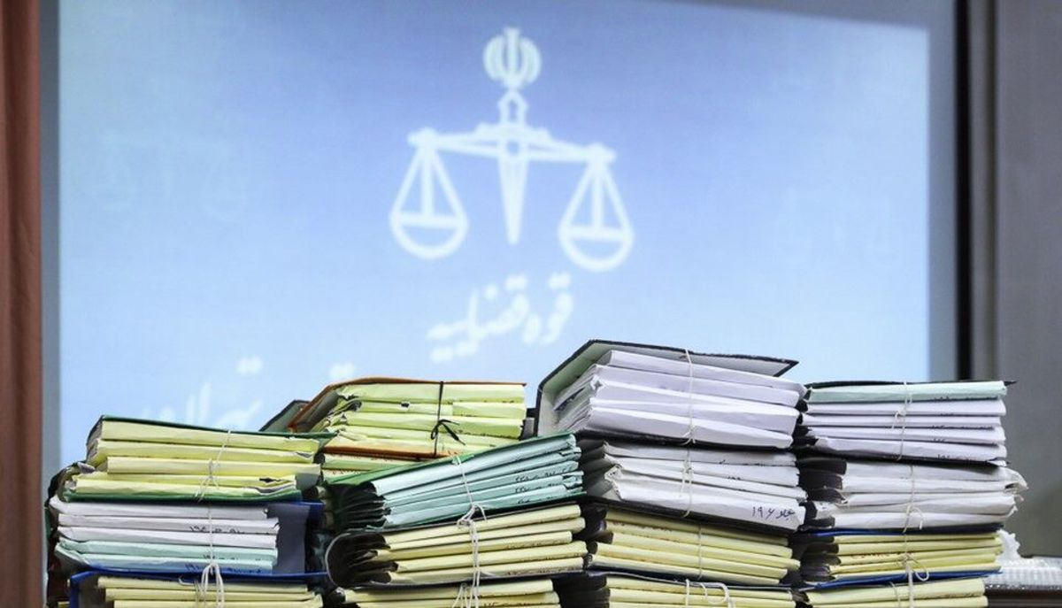 متهمان «آذین خودرو سارینا» به ۴۵ سال حبس، جزای نقدی و رد مال محکوم شدند