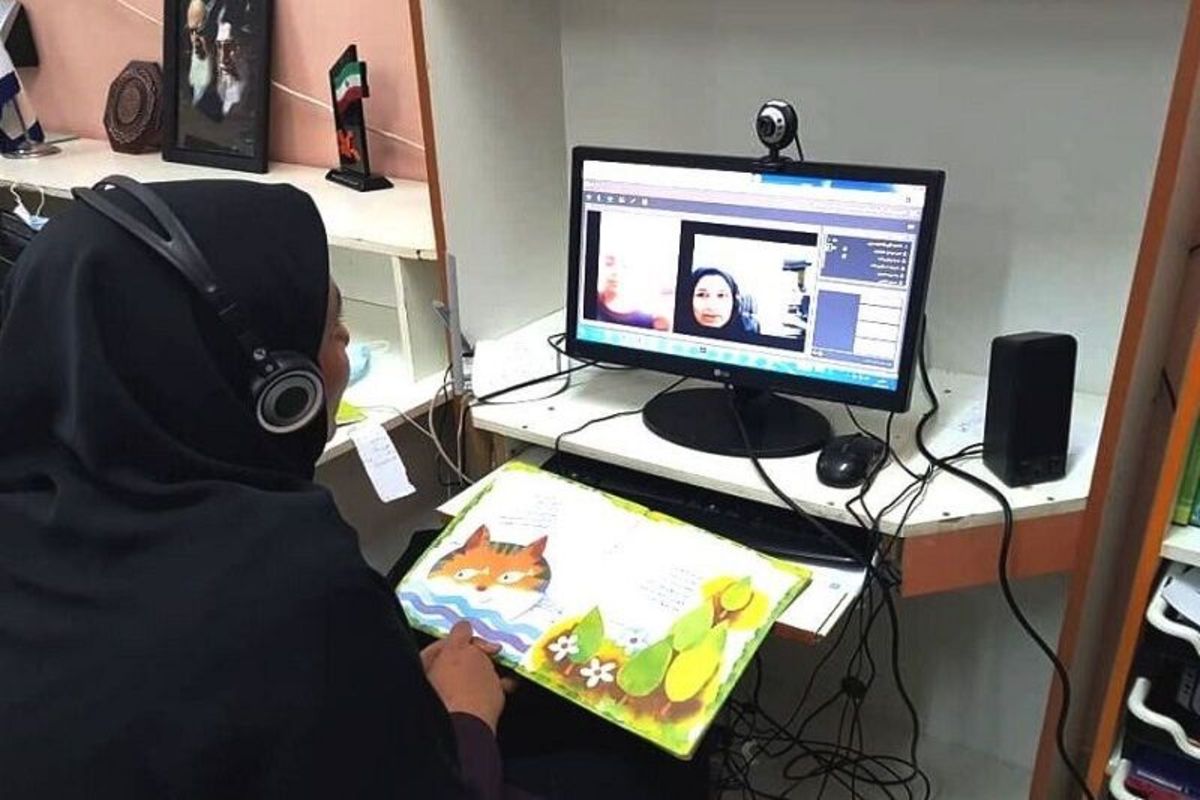 آموزش از راه دور برای بسیاری از دانش‌آموزان مزایای بسیاری دارد