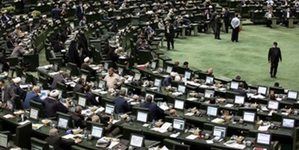 تکلیف مجلس برای پرداخت‌های خدماتی اشخاص حقوقی و صاحبان برخی مشاغل