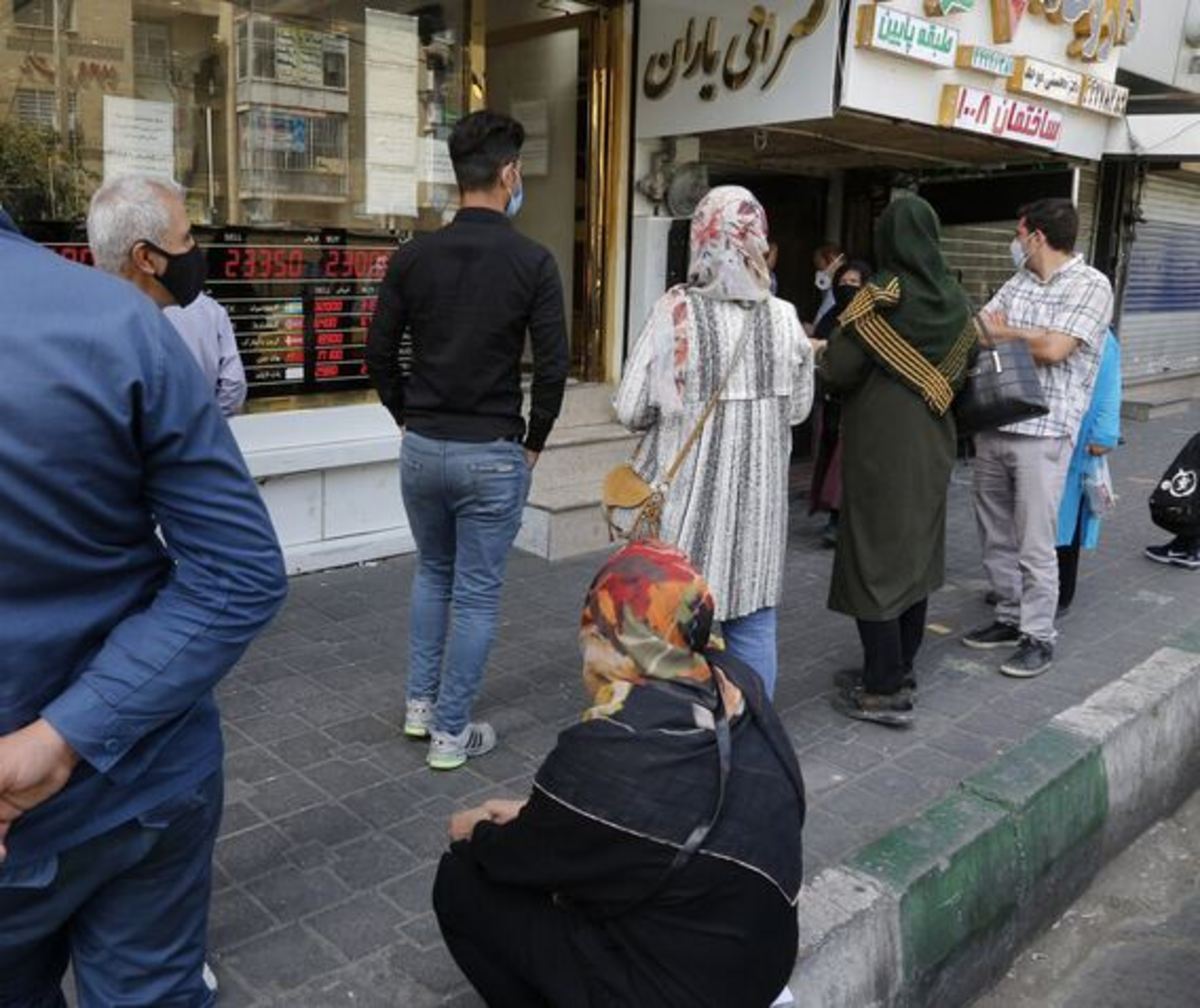 سود صفر سرمایه‌گذاری در بازار ارز در یک سال اخیر