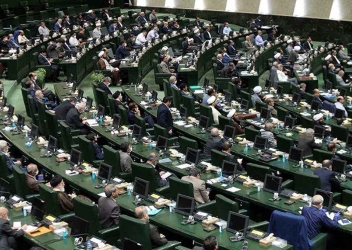 بیانیه جمعی از نمایندگان در مورد حادثه سقوط جنگنده نیروی هوایی ارتش در تبریز