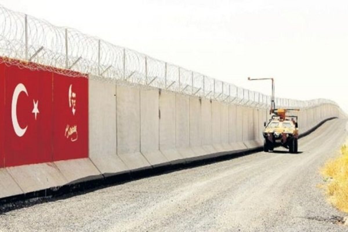 بازداشت ۱۳۳ پناهجوی غیرقانونی در نزدیکی مرز ایران و ترکیه
