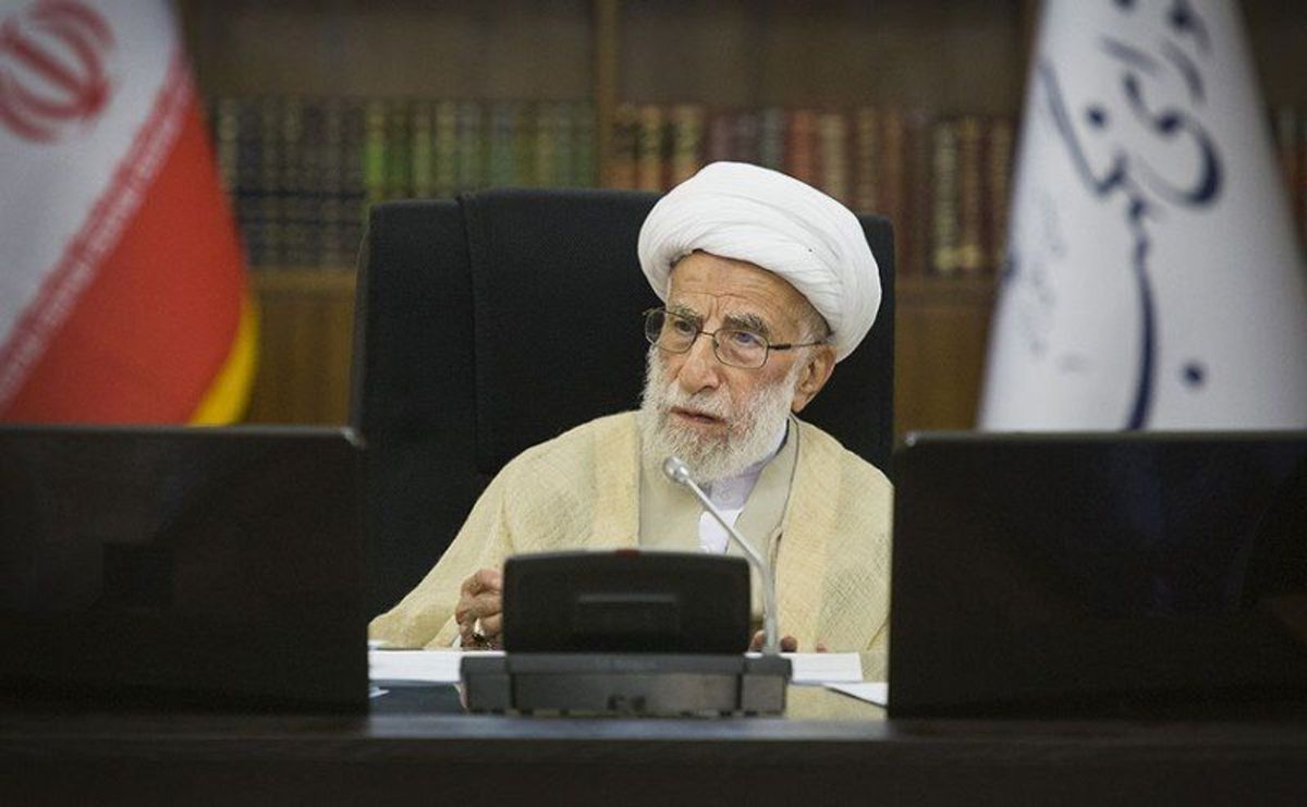 آیت الله جنتی: مسئولان با فوریت مسئله آب خوزستان را حل کنند