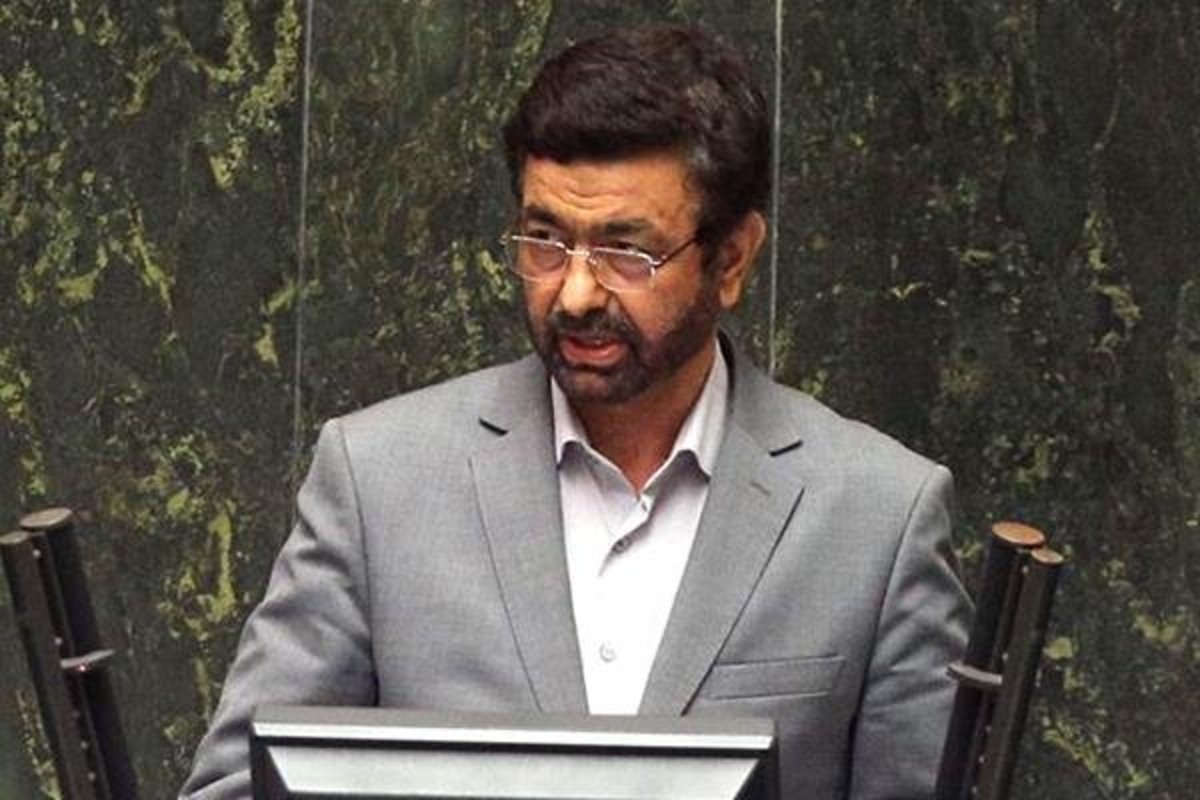 نماینده زاهدان: وزیر بهداشت با شهامت از مردم سیستان و بلوچستان عذرخواهی کند