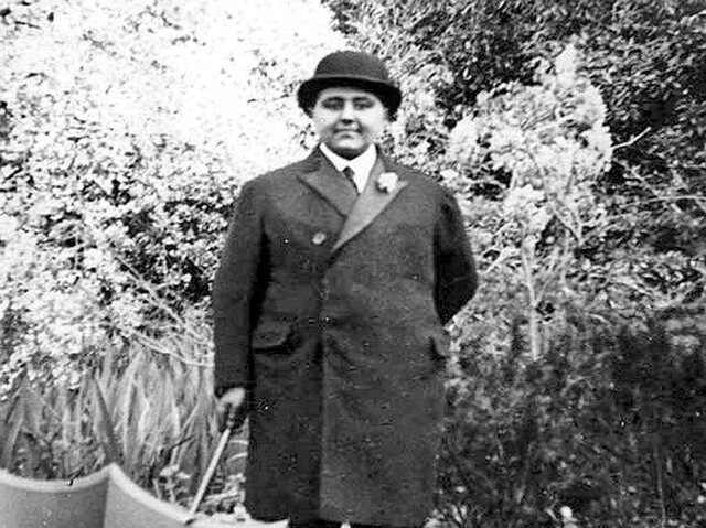 پادشاهی که احمد عَلاف خوانده شد