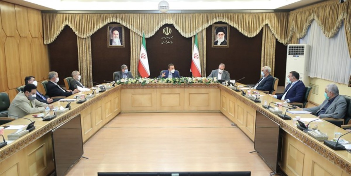 واعظی: همه باید تجربیات خود را در اختیار دولت سیزدهم قرار دهیم