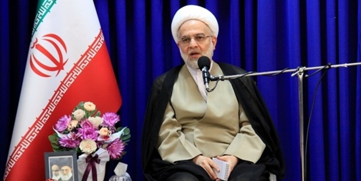 مدیران بجای برخی انتقادها، درصدد برطرف کردن اشکالات باشند
