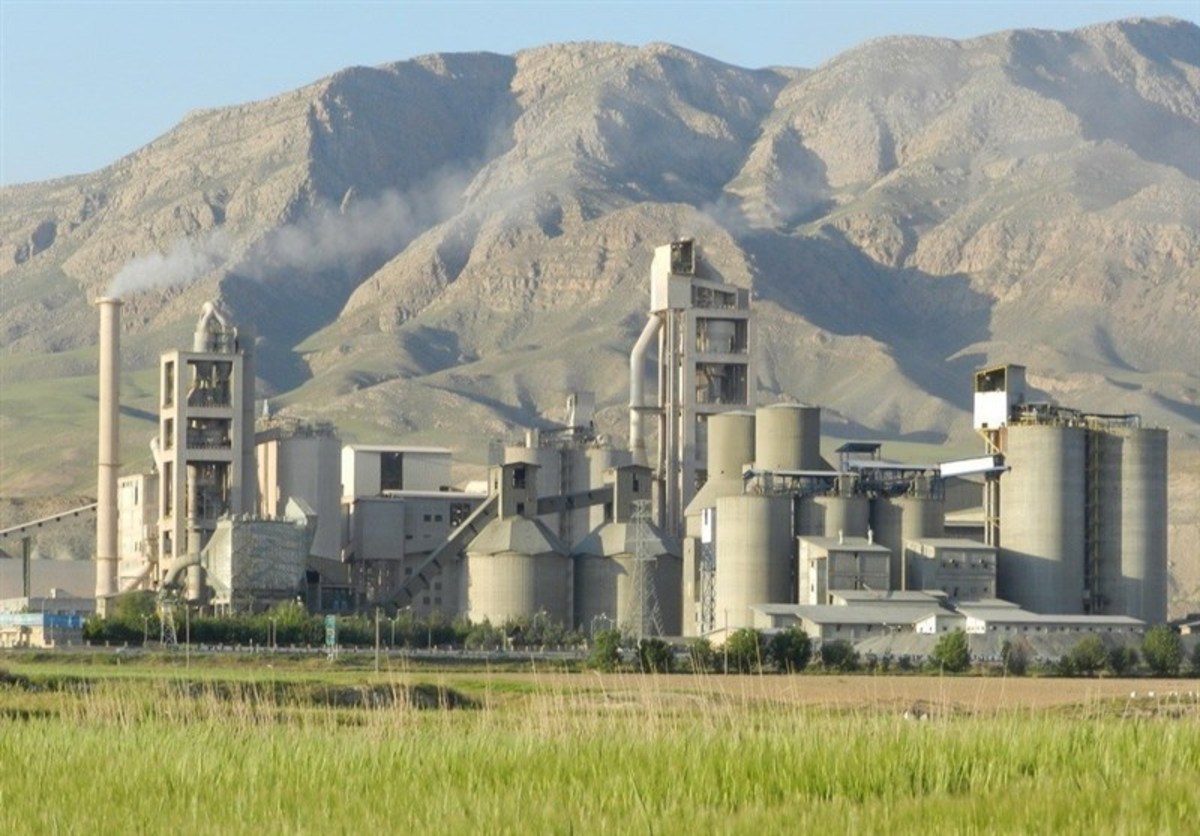 پذیرش ٩ سیمانی دیگر در بورس کالا/ جمع سیمانی‌ها به ٥٤ شرکت رسید