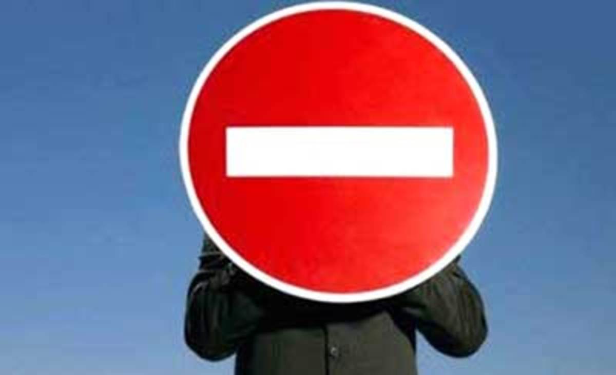 بسته شدن تمام فرعی‌ها و معابر منتهی به اطراف مجلس شورای اسلامی