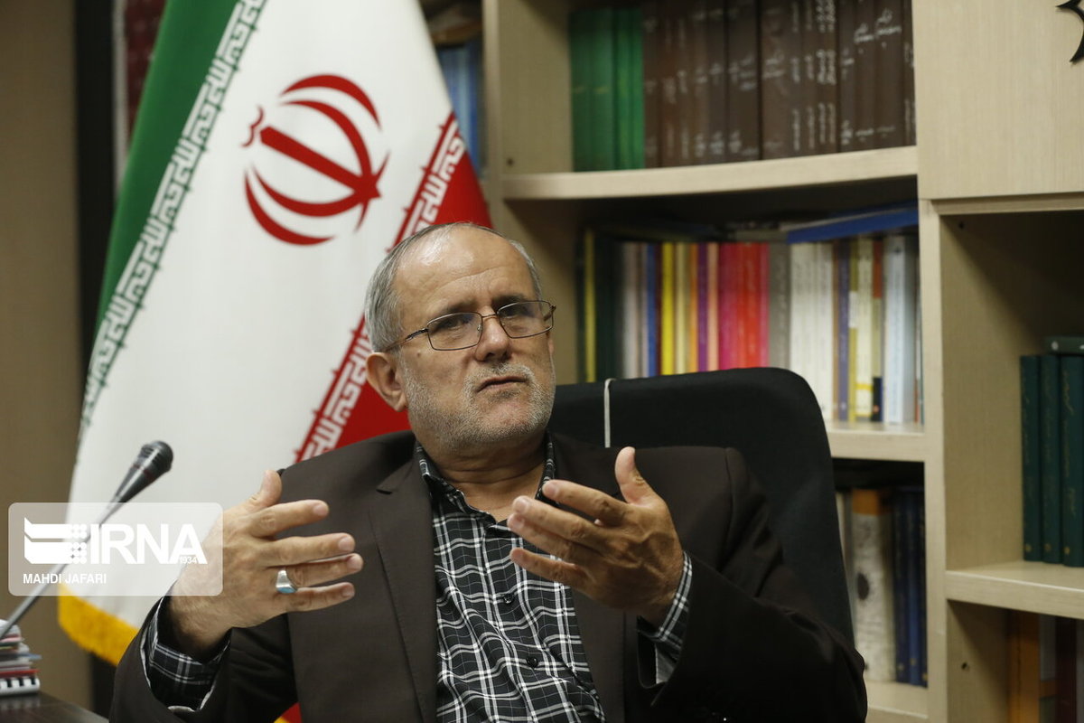 ۳ هزار استاد و محقق در شبکه نخبگان پژوهشگاه علوم انسانی فعالیت دارند