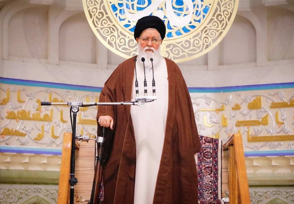 آیت‌الله علم‌الهدی: مردم باید به دولتی که از خودشان تشکیل شده کمک کنند/ نتوانستن‌ها و نابه‌سامانی در بدنه اجرایی کشور باید از میان برود
